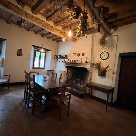 ゾッカ Borgo Fontaniniヴィラ エクステリア 写真